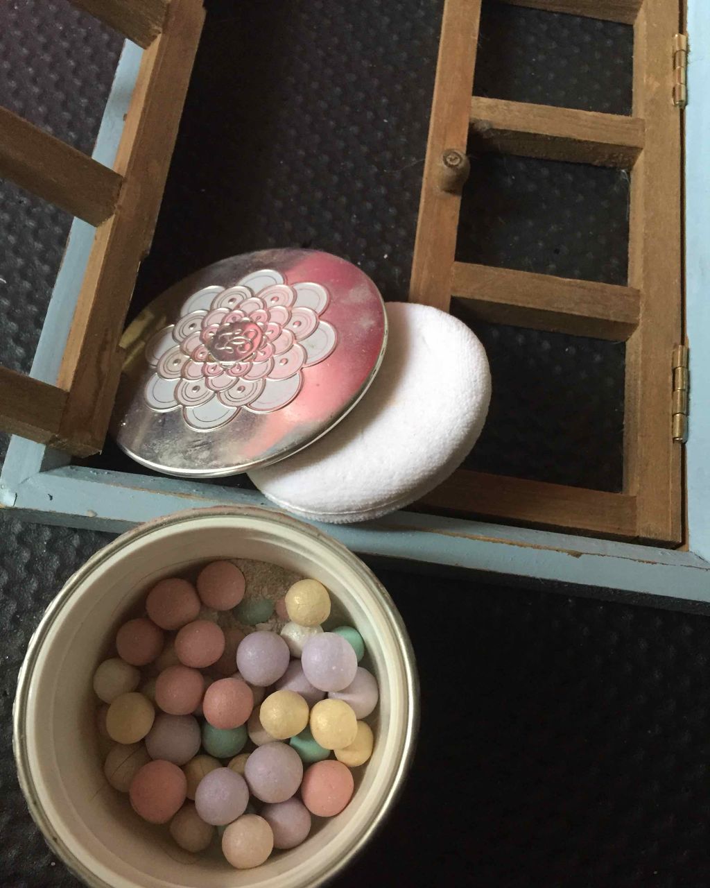 メテオリット ビーユ/GUERLAIN/フェイスパウダーを使ったクチコミ(1枚目)