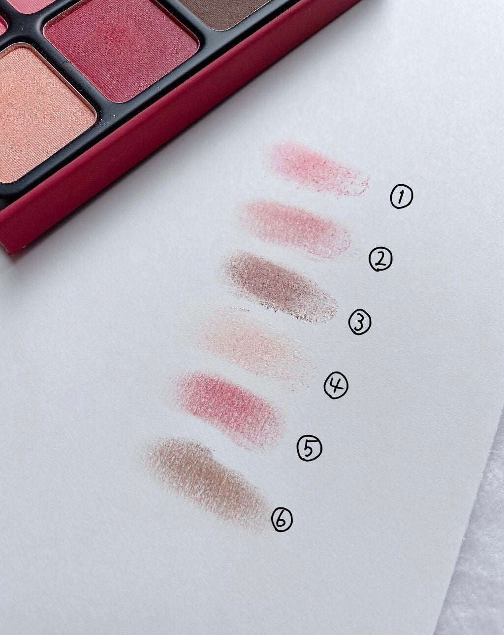 アイカラーパレット/heme/アイシャドウパレットを使ったクチコミ(3枚目)