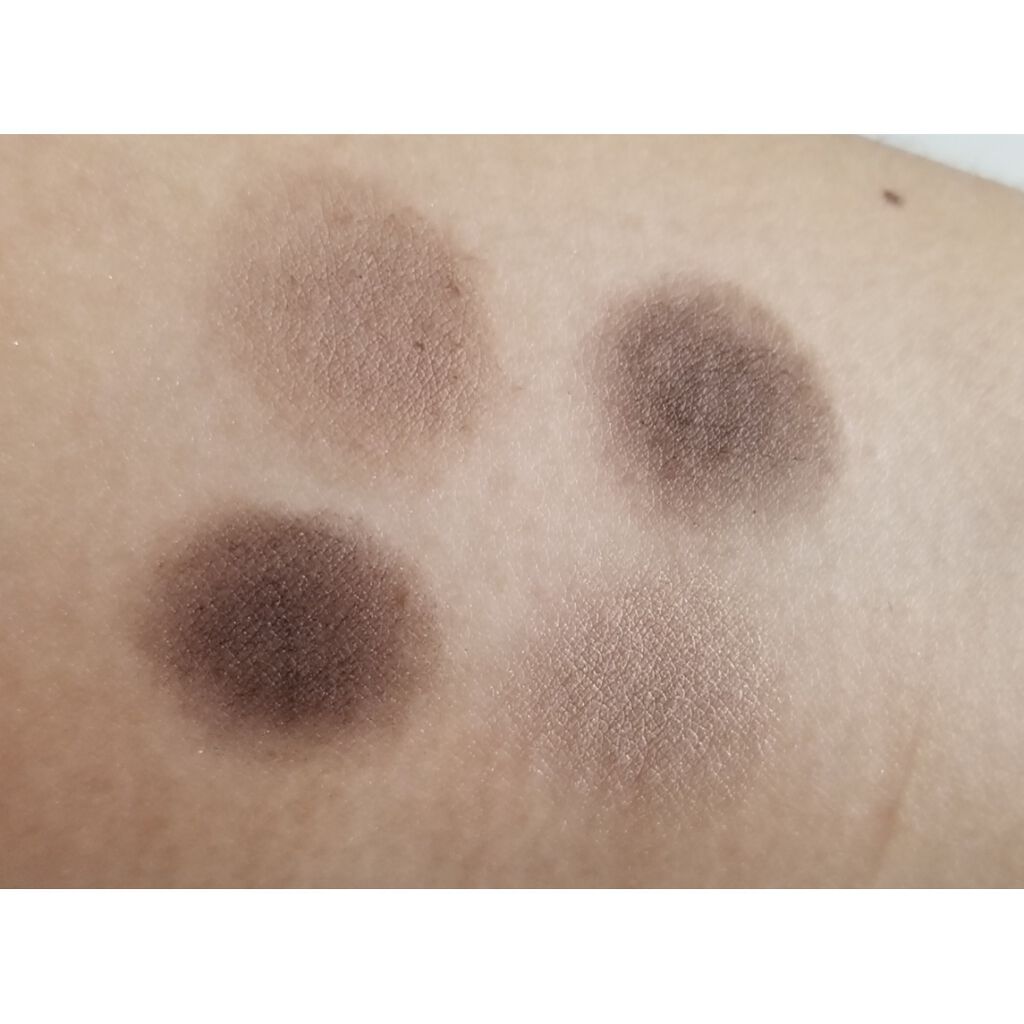 レ キャトル オンブル/CHANEL/アイシャドウパレットを使ったクチコミ(2枚目)