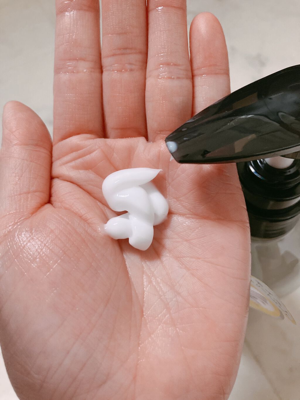 吸着シャンプーM(モイスト) ＆ 吸着トリートメントM(モイスト)/MoccHi SKIN/市販シャンプーを使ったクチコミ（3枚目）