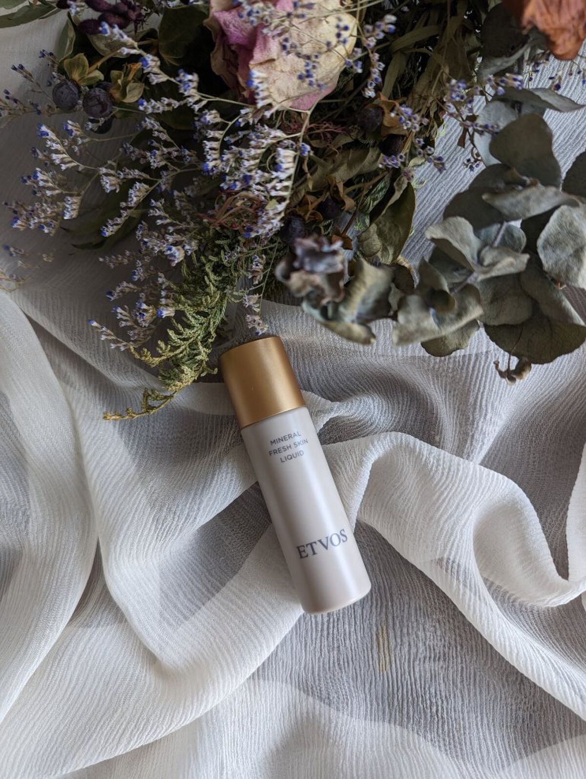 ミネラルフレッシュスキンリキッド/エトヴォス/リキッドファンデーションを使ったクチコミ（1枚目）