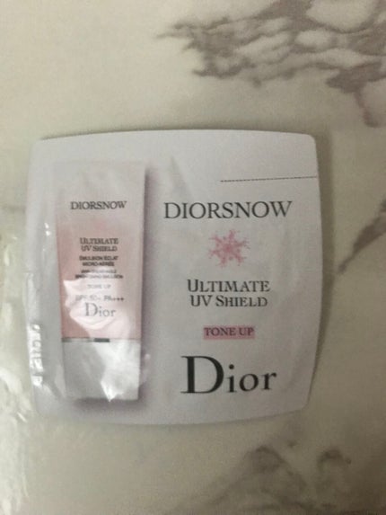 【旧】スノー UVシールド トーンアップ 50+/Dior/日焼け止めミルクを使ったクチコミ(1枚目)