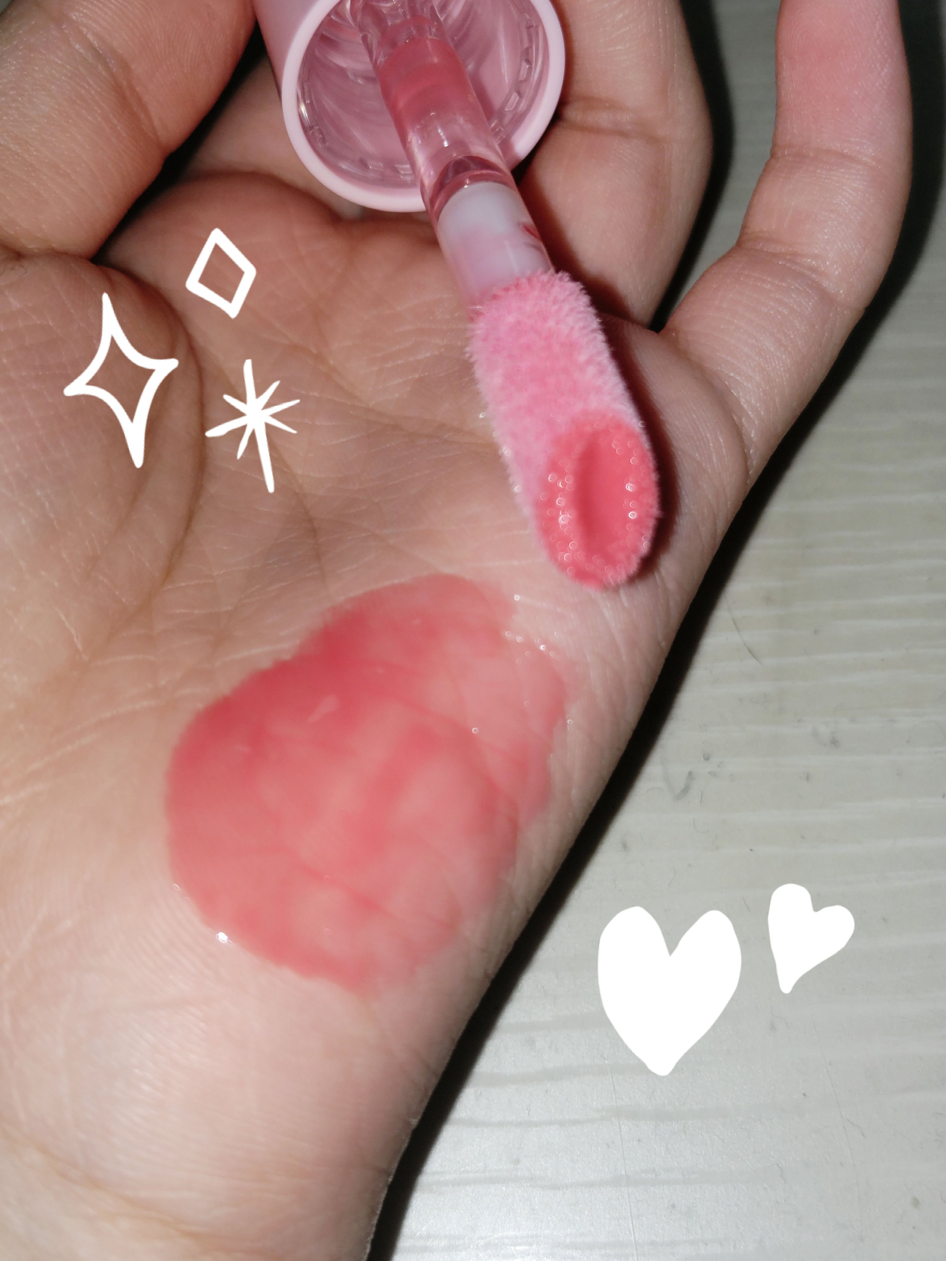 インク グラスティング リップ グロス/PERIPERA/リップグロスを使ったクチコミ（2枚目）