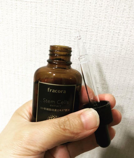 ヒト幹細胞培養エキス原液/fracora/美容液を使ったクチコミ(4枚目)