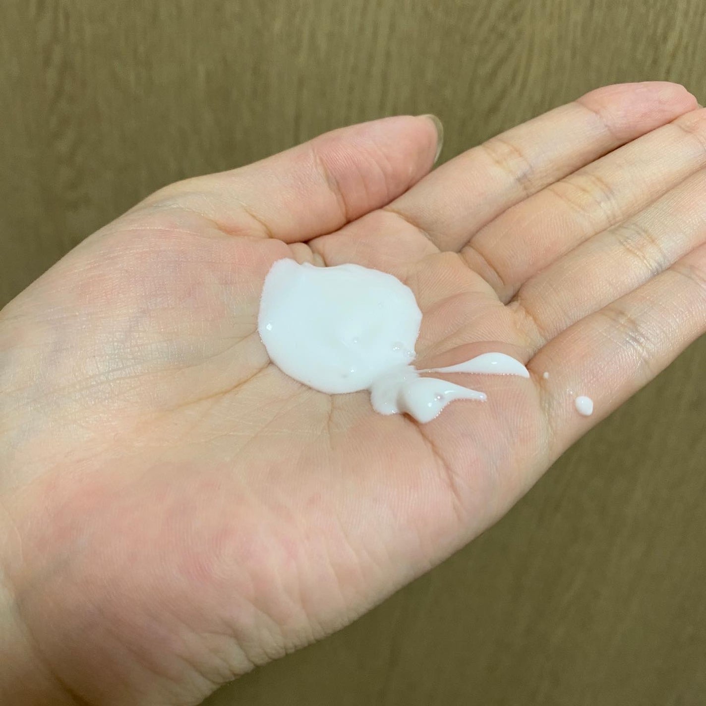 スキンミルク(しっとり)/ニベア/ボディミルクを使ったクチコミ(3枚目)