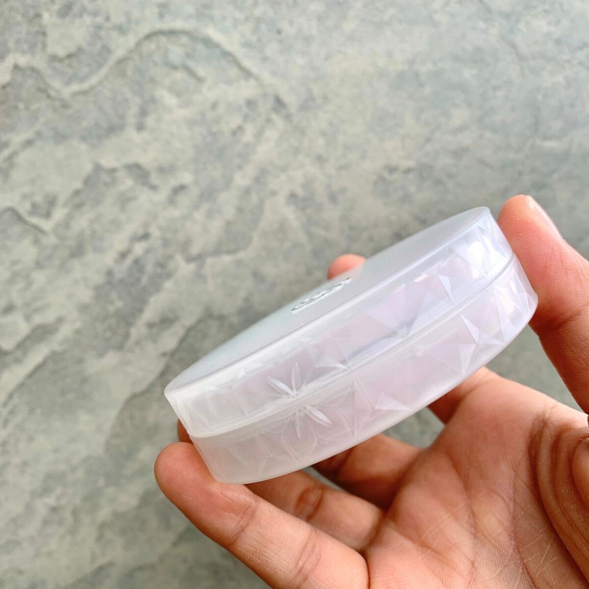 AQ オーラ リフレクター/DECORTÉ/プレストパウダーを使ったクチコミ(2枚目)