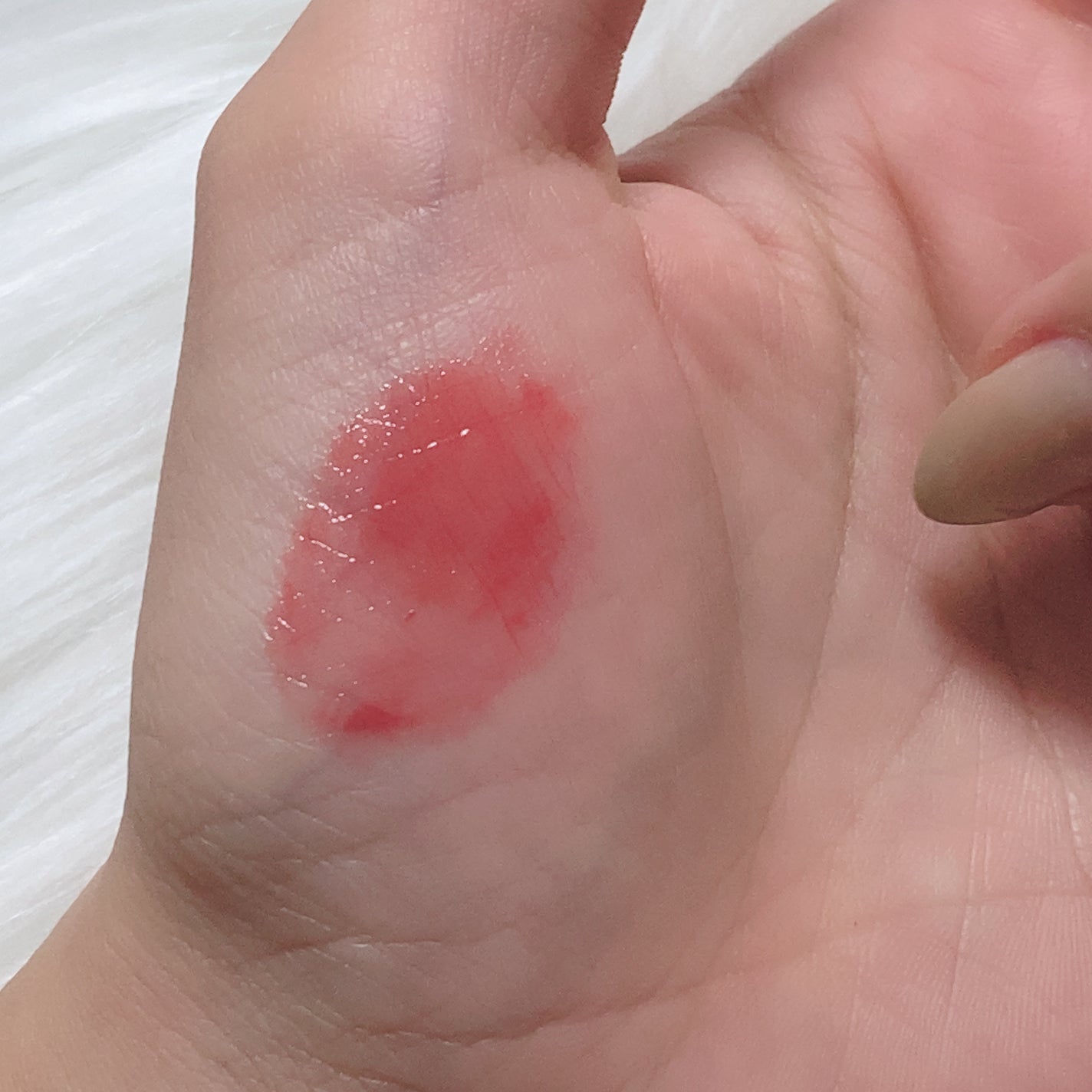 グラスティングメルティングバーム/rom&nd/リップバームを使ったクチコミ(3枚目)