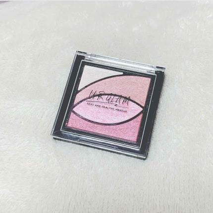 UR GLAM VELVET EYE COLOR PALETTE/U R GLAM/アイシャドウパレットを使ったクチコミ(1枚目)