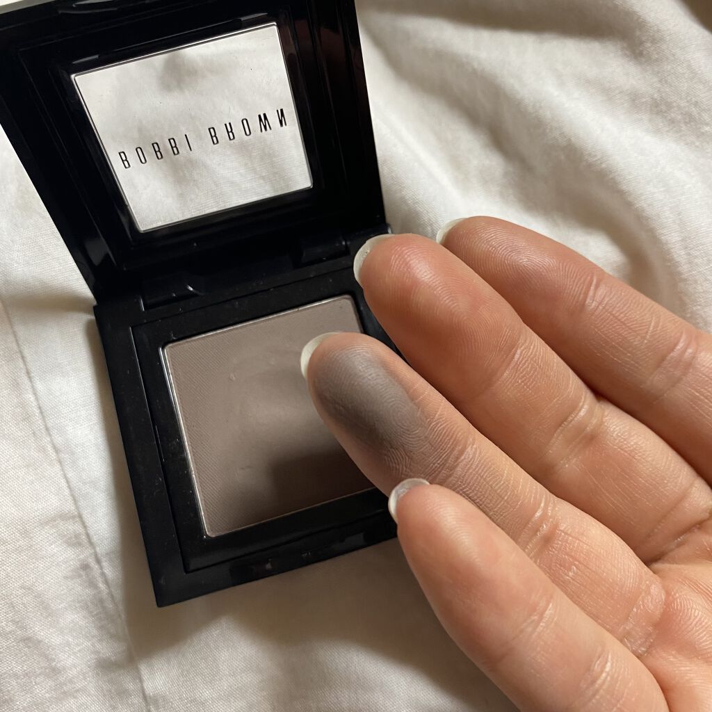 アイシャドウ　/BOBBI BROWN/単色アイシャドウを使ったクチコミ（2枚目）