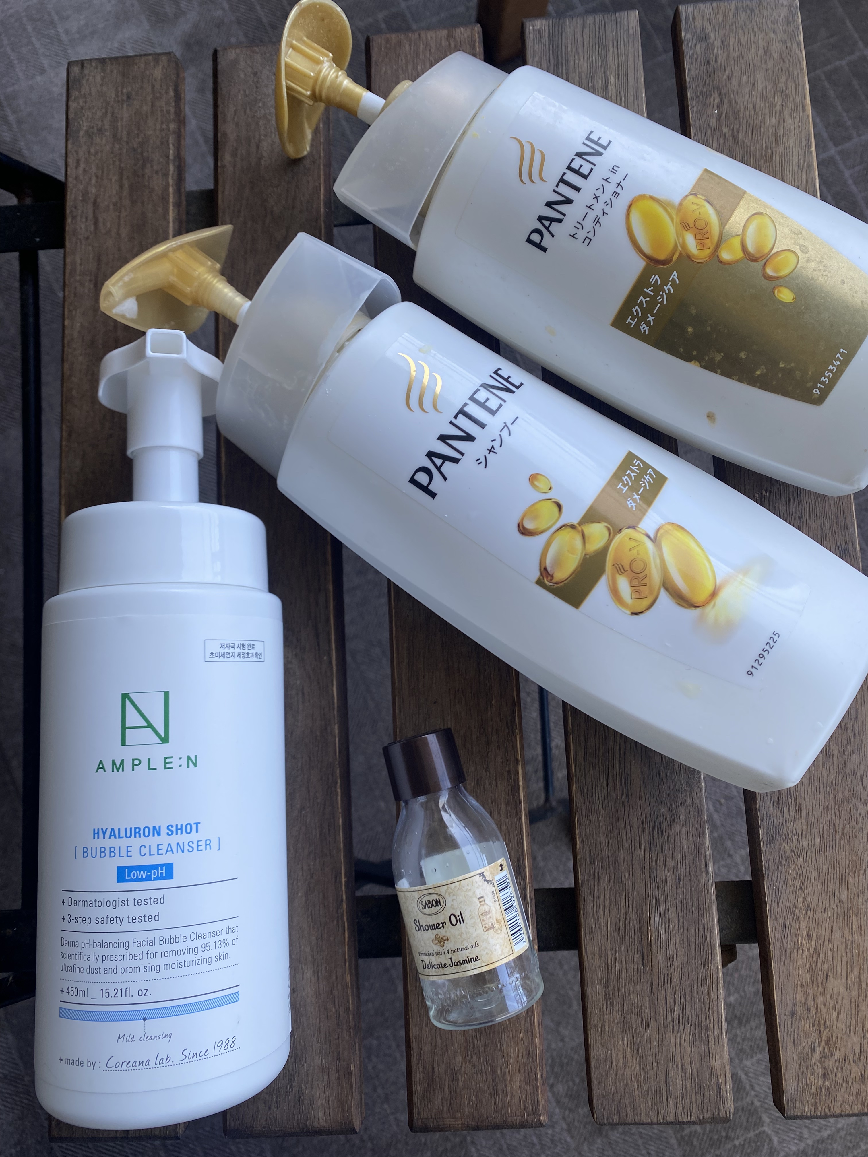 ヒアルロンショットバブルクレンザー/AMPLE:N/泡洗顔を使ったクチコミ（1枚目）