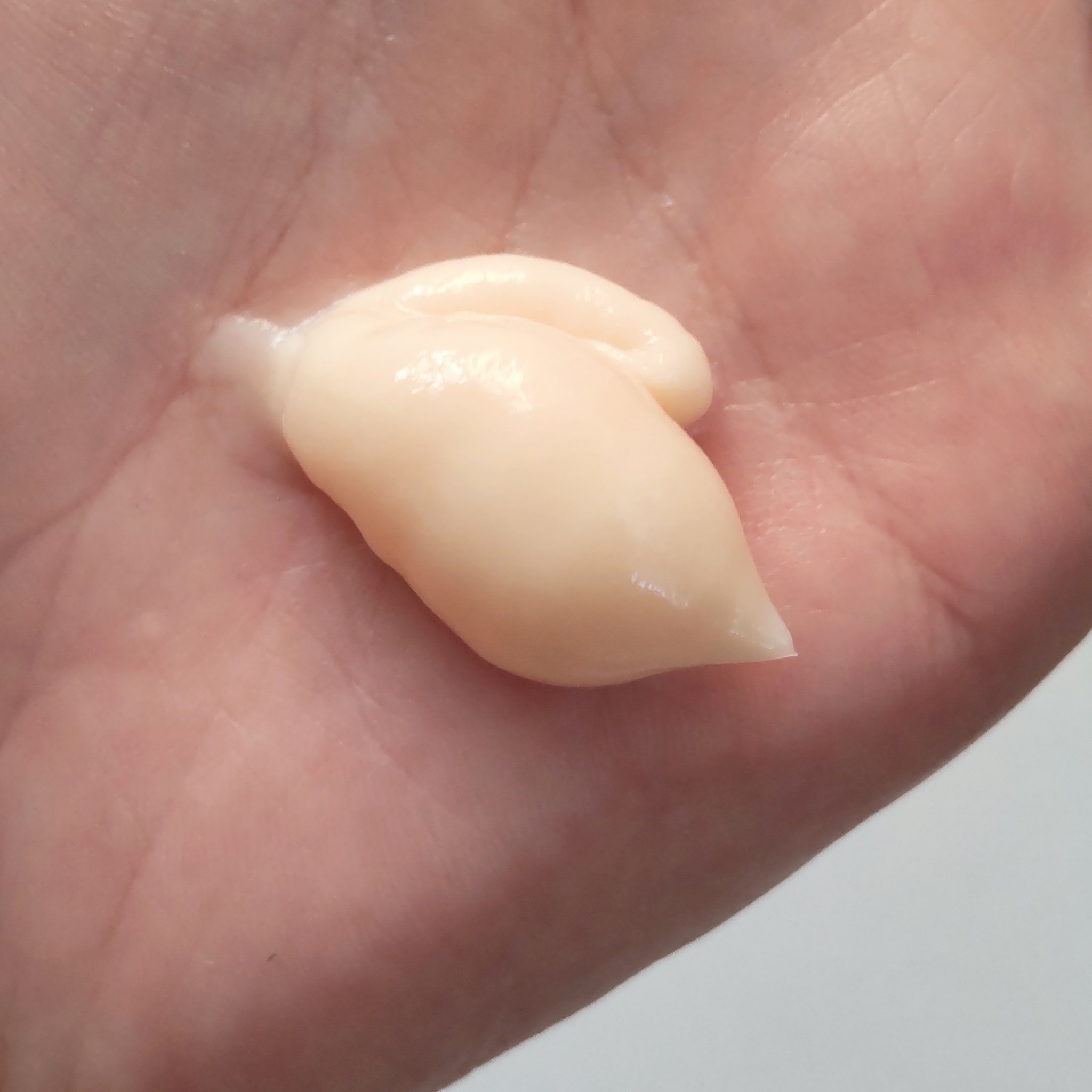 スーパーリッチシャイン ダメージリペア とろとろ補修トリートメント/LUX/洗い流すヘアトリートメントを使ったクチコミ（2枚目）