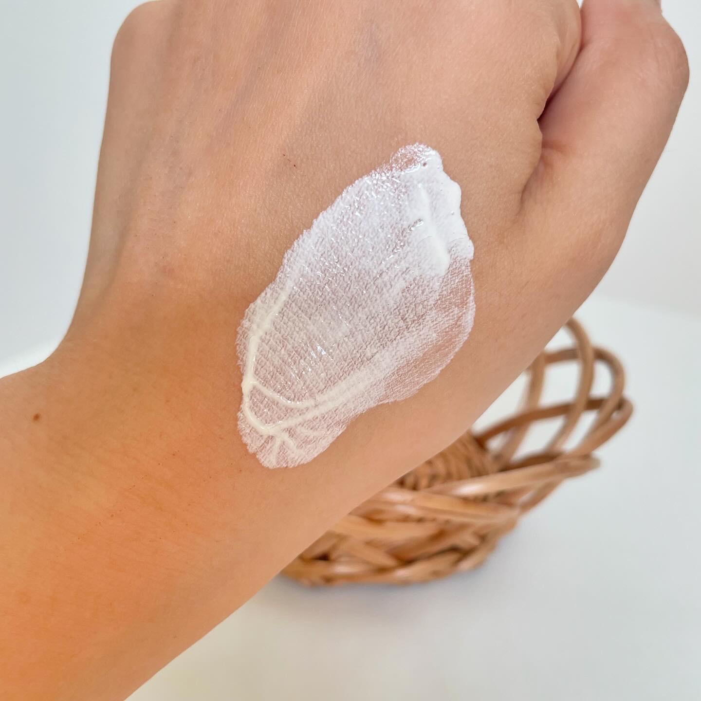 オールライト サンスクリーン クリーム SPF18 PA+/AMRITARA/化粧下地 by muk