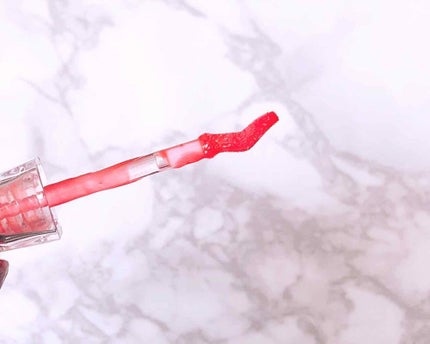 38°C / 99°F リップトリートメント (リップ美容液)/UZU BY FLOWFUSHI/リップケアを使ったクチコミ(2枚目)