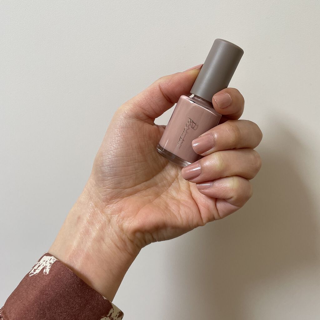 ネイルポリッシュ  03 エクリュベージュ/Ririmew/マニキュアを使ったクチコミ（2枚目）