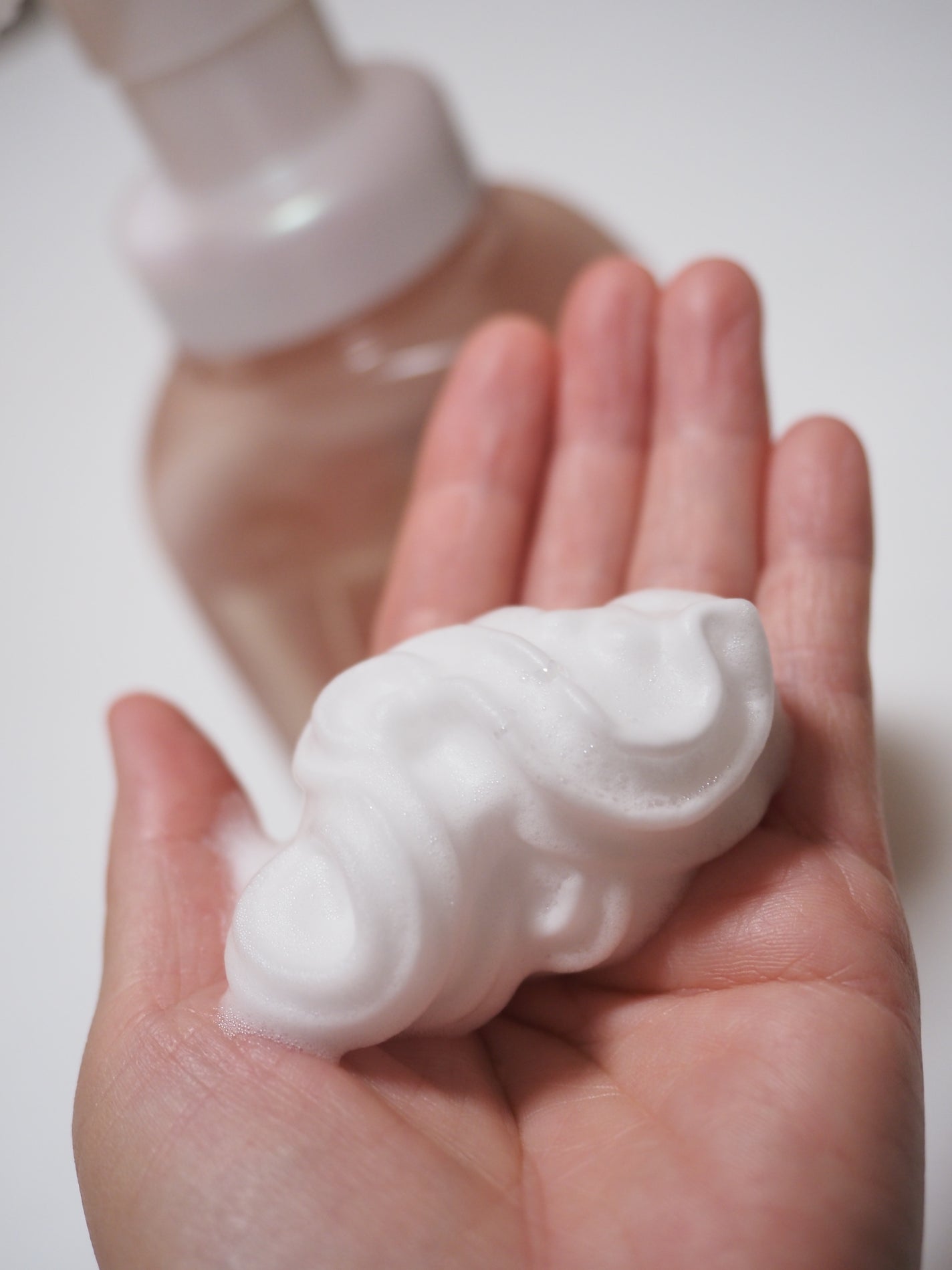 ビオレu ザ ボディ 泡タイプ モイスチャースムース/ビオレu/ボディソープを使ったクチコミ(4枚目)