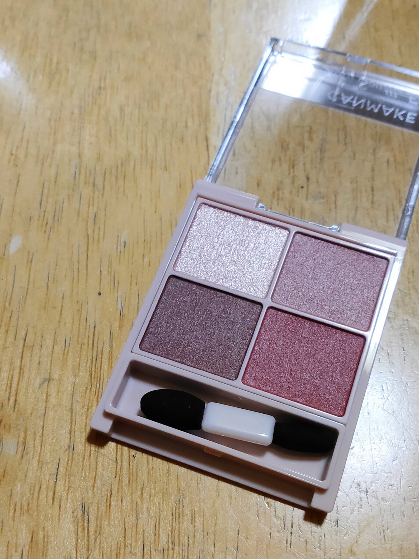 シルキースフレアイズ(マットタイプ)/キャンメイク/アイシャドウパレットを使ったクチコミ(4枚目)