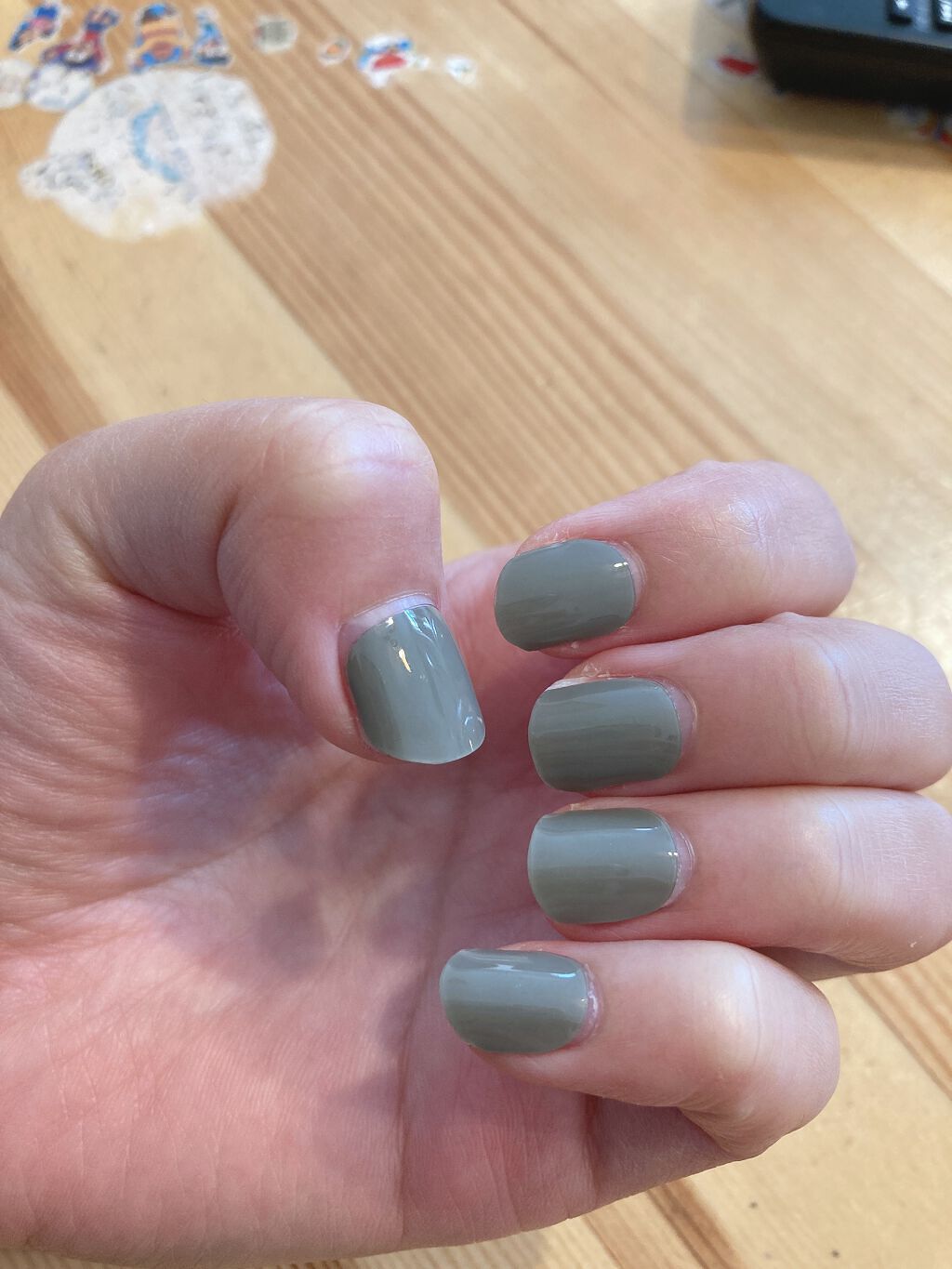 GLAZE グレーズ 半硬化タイプジェルネイルシール/DASHINGDIVA MAGICPRESS/ネイルシールを使ったクチコミ（2枚目）