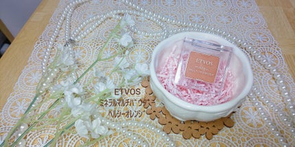 ミネラルマルチパウダー/エトヴォス/単色アイシャドウを使ったクチコミ(1枚目)