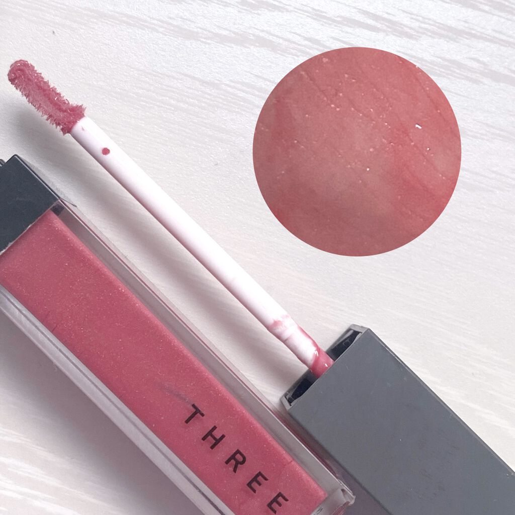 シマリング リップジャム/THREE/リップグロスを使ったクチコミ（2枚目）