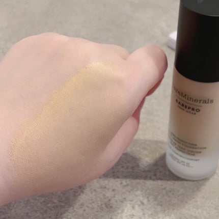 ベアプロ 24HR リキッド ファンデーション ライト 21 ニュートラル/bareMinerals/リキッドファンデーションの画像
