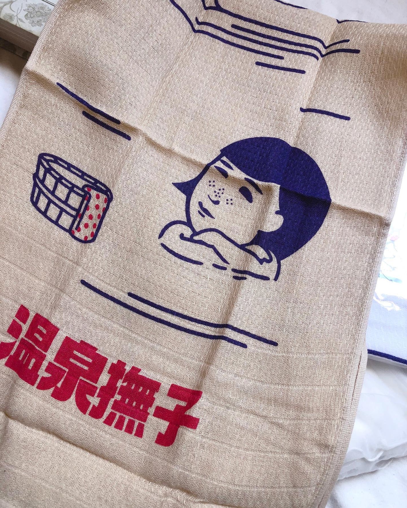 ð¥ð¢ð¬ð.ðððð çŸå®¹ã©ã€ã¿ãŒ on LIPS ãç³æŸ€ç ç©¶æããååãæäŸããŠé ããŸããÂ ç³æŸ€ç ç©¶æãçºå£²ããŠã..ãïŒ7æç®ïŒ