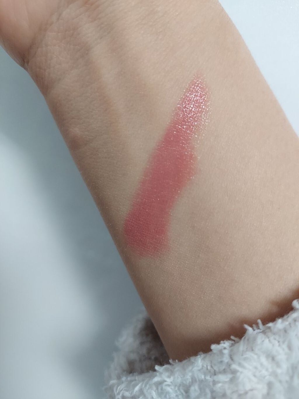 ピュア カラー クリスタル シアー リップスティック/ESTEE LAUDER/口紅を使ったクチコミ(2枚目)