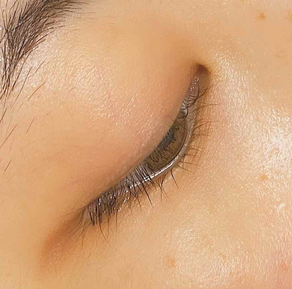エグータム/アルマダスタイル/まつげ美容液を使ったクチコミ(3枚目)