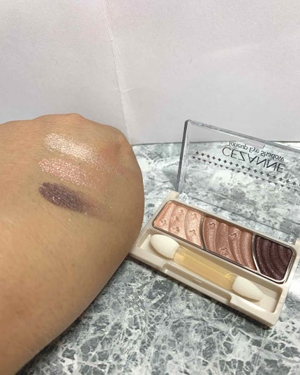 トーンアップアイシャドウ/CEZANNE/アイシャドウパレットを使ったクチコミ(2枚目)