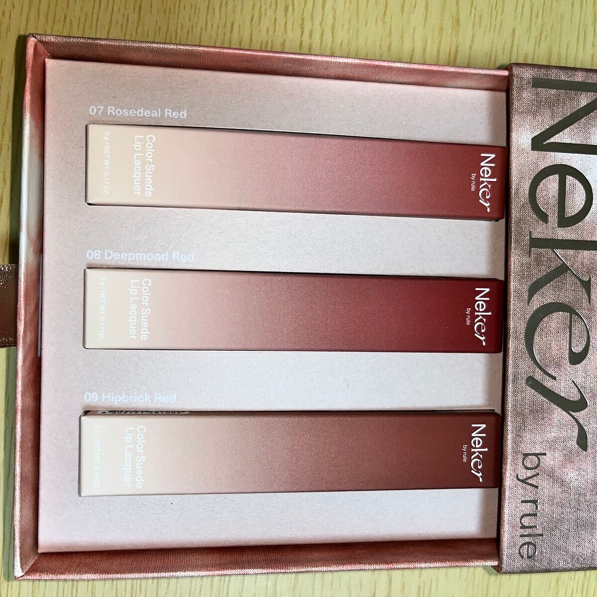 R on LIPS 「NekerColorSuedeLipLacquer07ローズデ..」(2枚目)