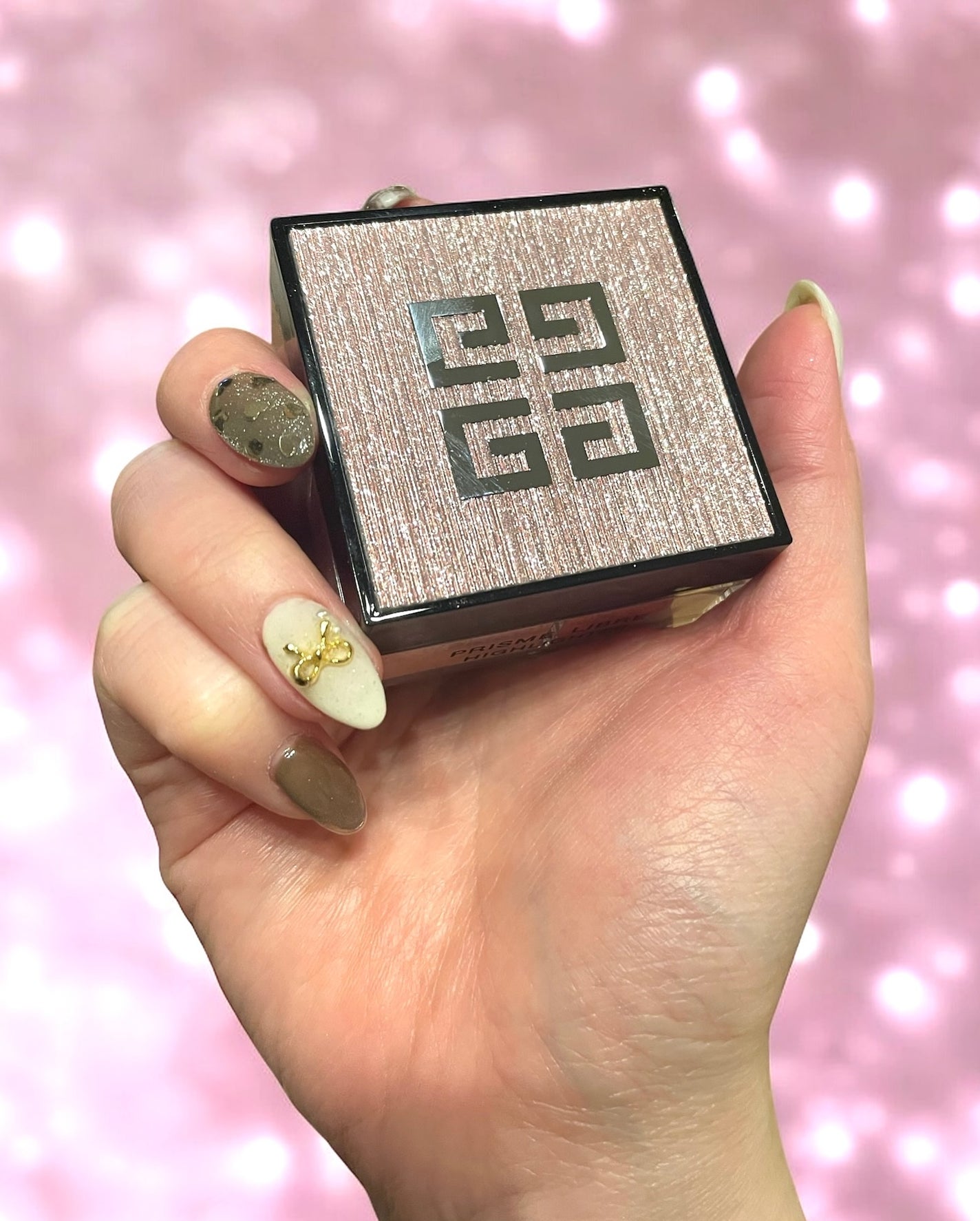 スプリング コレクション 2025 プリズム・リーブル・ハイライター/GIVENCHY/フェイスパウダーを使ったクチコミ(2枚目)