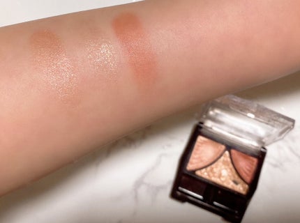 ジューシーピュアアイズ/キャンメイク/アイシャドウパレットを使ったクチコミ(2枚目)