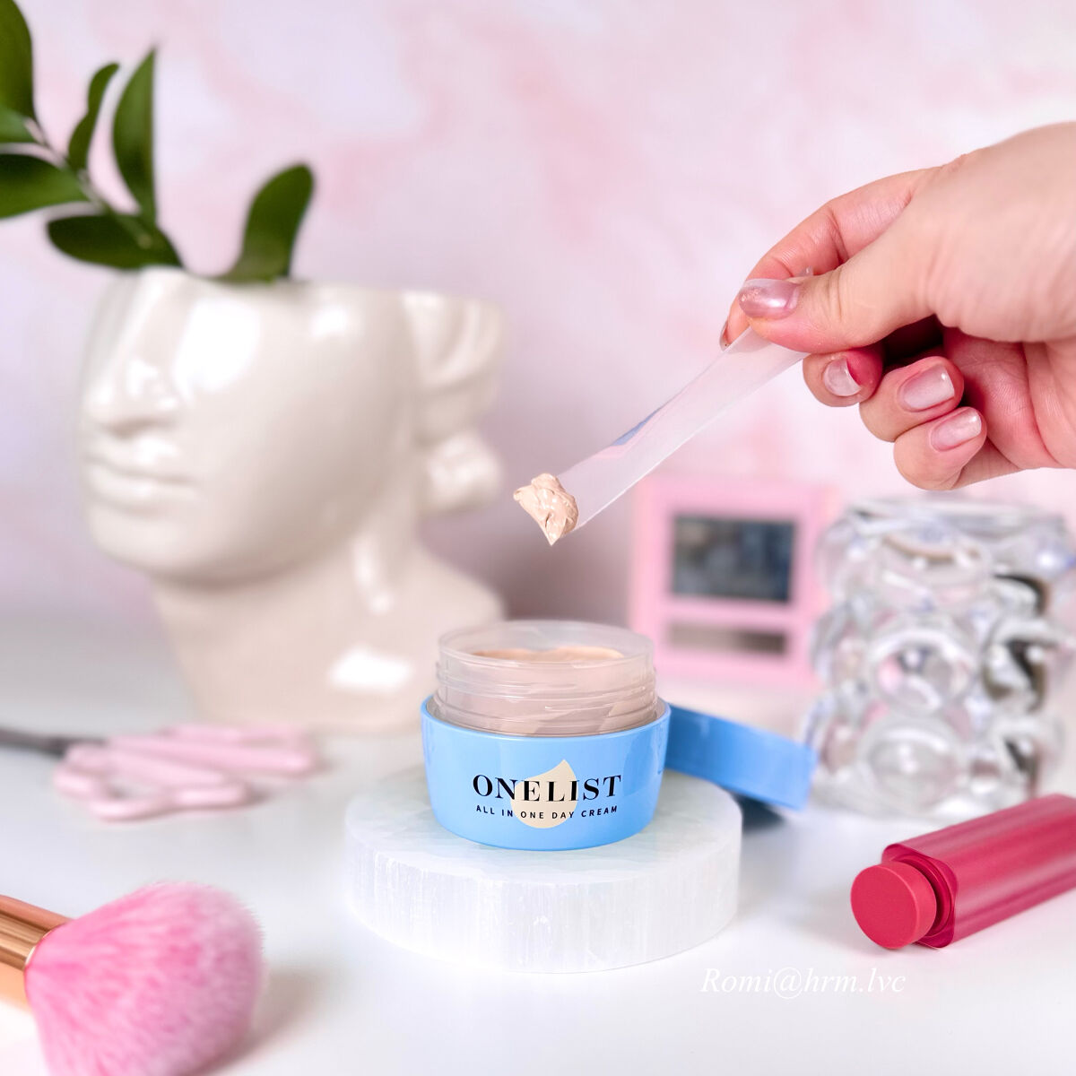 ワンリスト オールインワン デイクリーム/ナリスアップ/オールインワン化粧品を使ったクチコミ（2枚目）