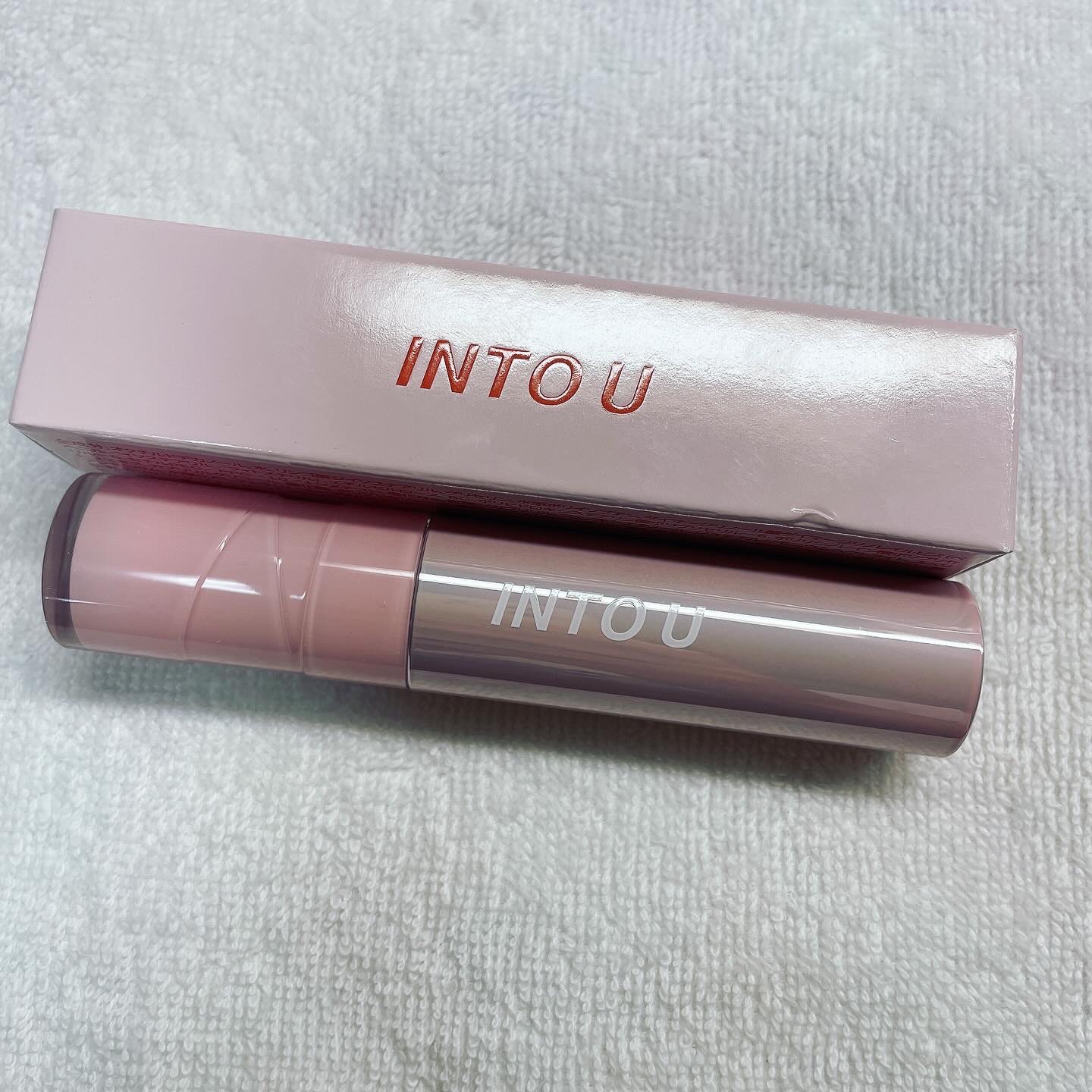 ジューシーパンピンググロス/INTO U/リップグロスを使ったクチコミ（1枚目）