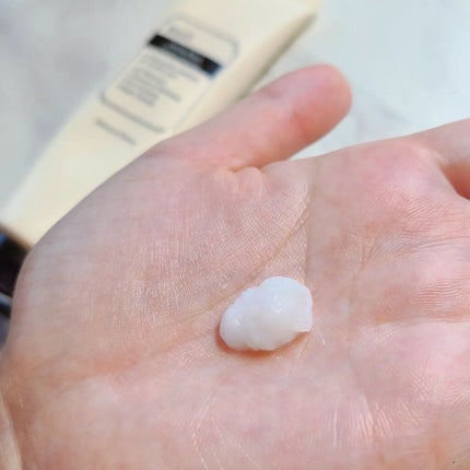 ジェントルブラックフェイシャルクレンザー(140ml)/Klairs/洗顔フォームを使ったクチコミ(2枚目)