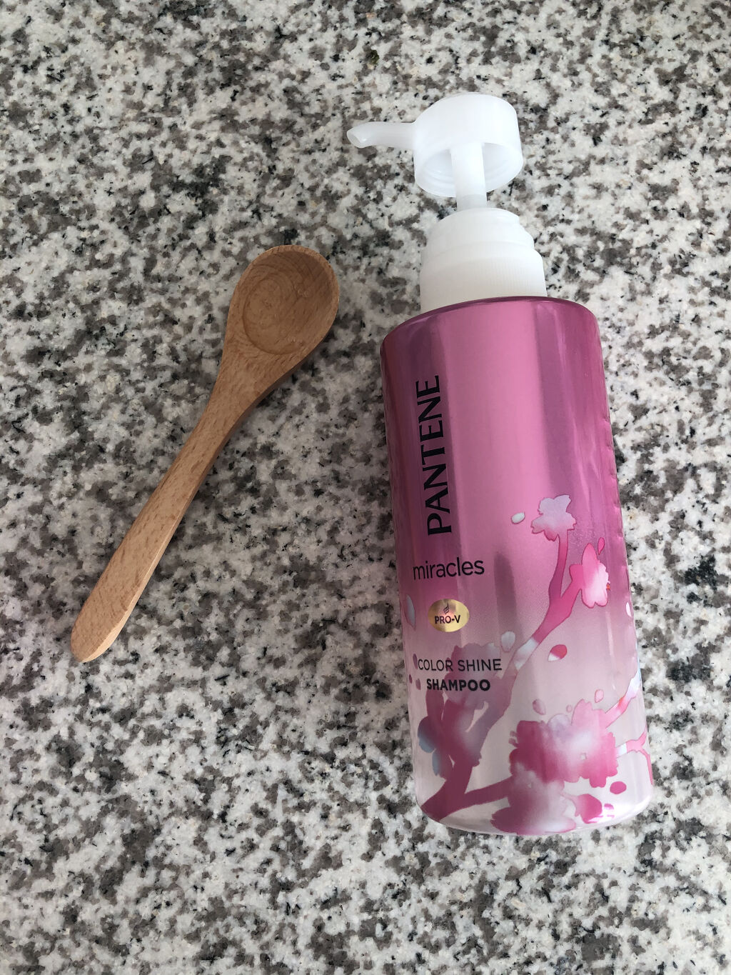 ミラクルズ カラーシャイン カプセルミックスクリーム/パンテーン/洗い流すヘアトリートメントを使ったクチコミ（2枚目）