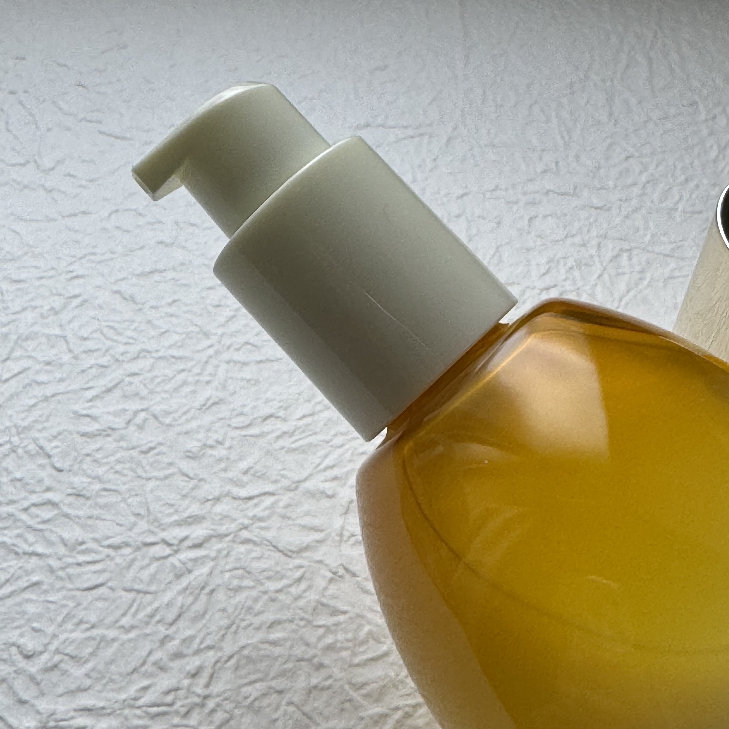 浸透発酵ビタミンCエッセンスセラム/NARTH/美容液を使ったクチコミ（2枚目）