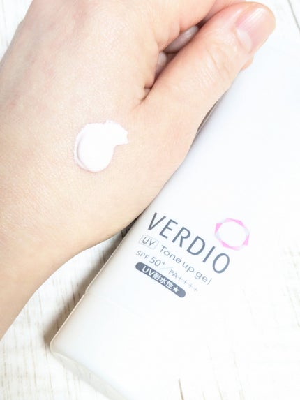 ベルディオ UV モイスチャージェル N/メンターム/日焼け止めジェルを使ったクチコミ(8枚目)