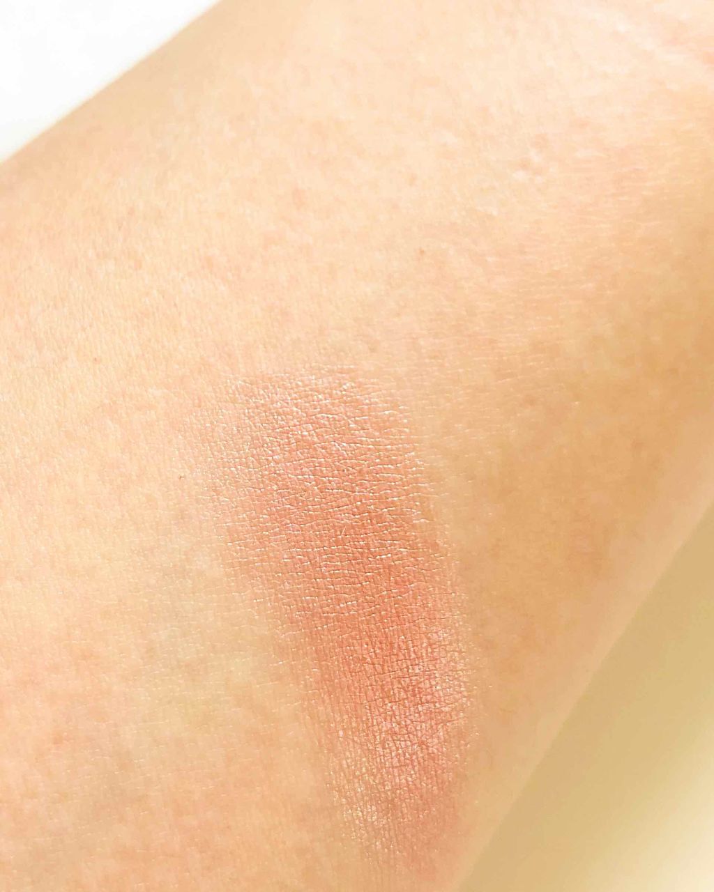 シマーブリック ローズ/BOBBI BROWN/パウダーチークを使ったクチコミ（2枚目）