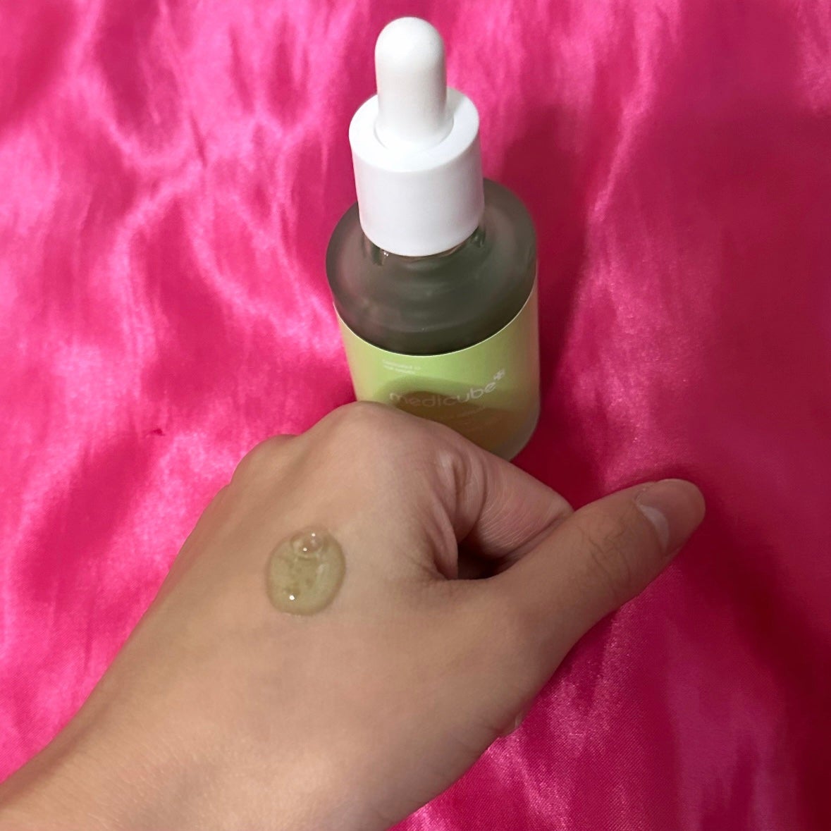 エクソソームシカセラム/MEDICUBE/美容液を使ったクチコミ(2枚目)