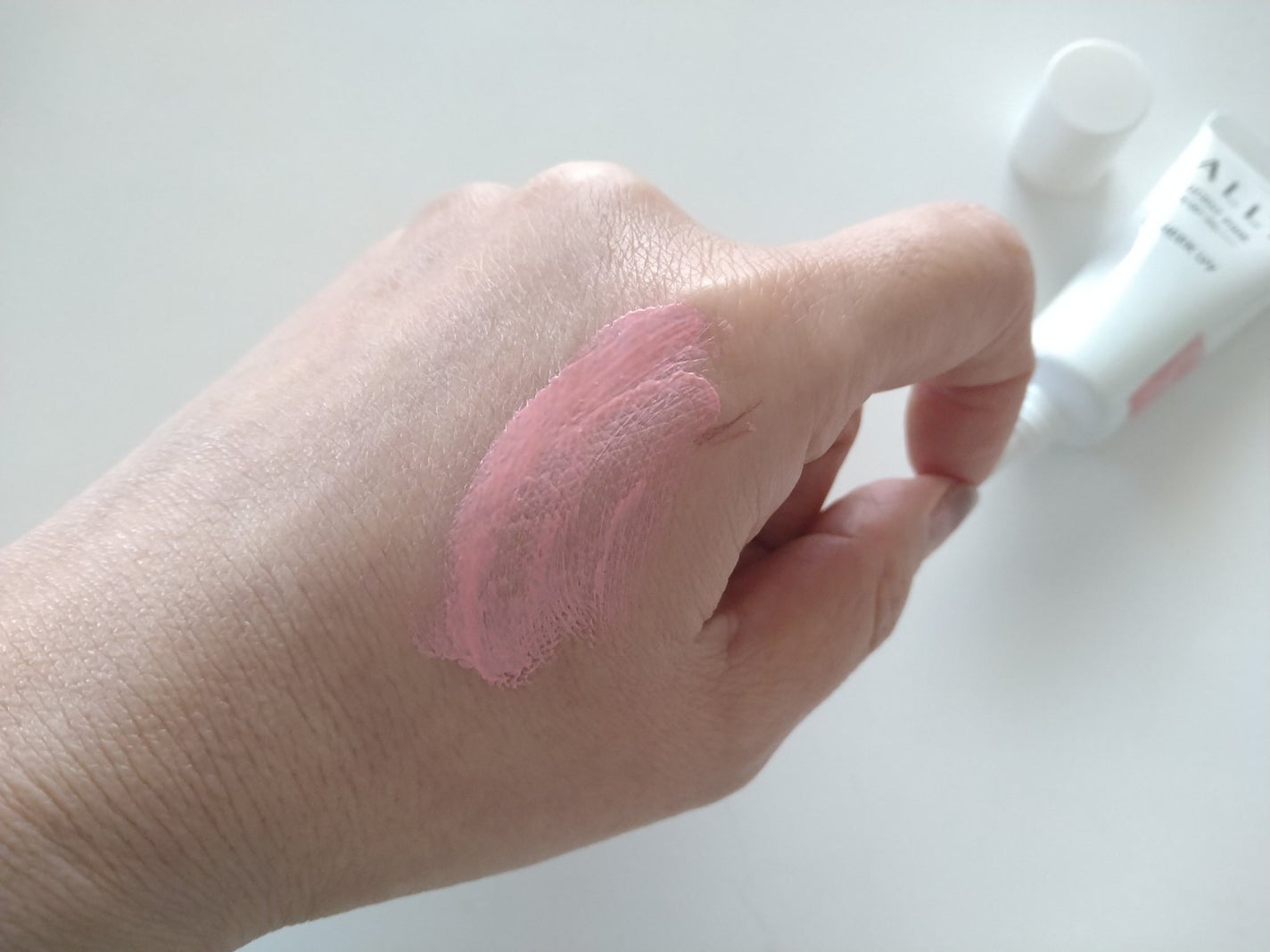 クロノビューティ カラーオンUV/アリィー/日焼け止めクリームを使ったクチコミ(3枚目)