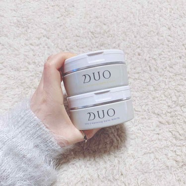 DUO ザ クレンジング バーム
the cleansing balm

独自の技術により、クレンジング・洗顔・角質ケア・マッサージケア・トリートメントの５つの機能を兼ね備えた画期的なクレンジング

「