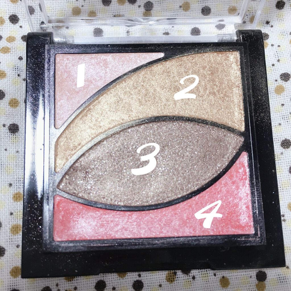 UR GLAM　VELVET EYE COLOR PALETTE/U R GLAM/アイシャドウパレットを使ったクチコミ（2枚目）
