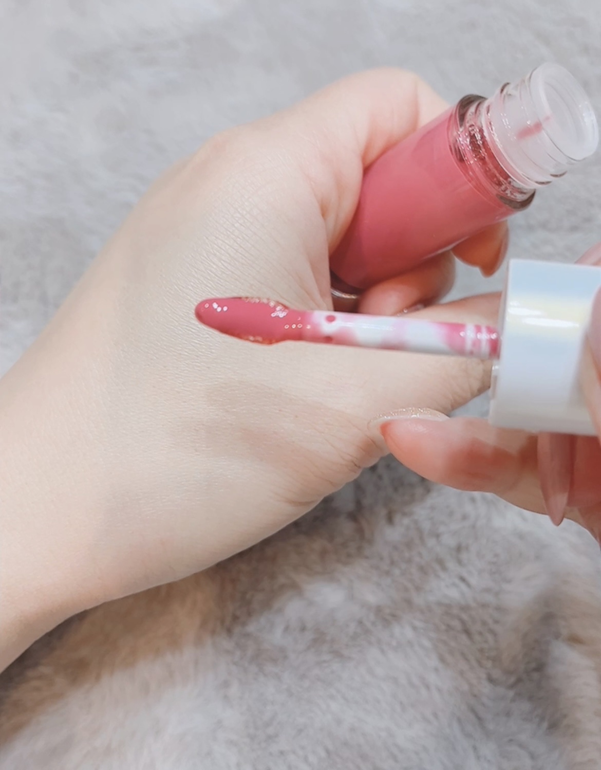 ミネラルカラーセラム/ONLY MINERALS/リップグロスを使ったクチコミ（2枚目）