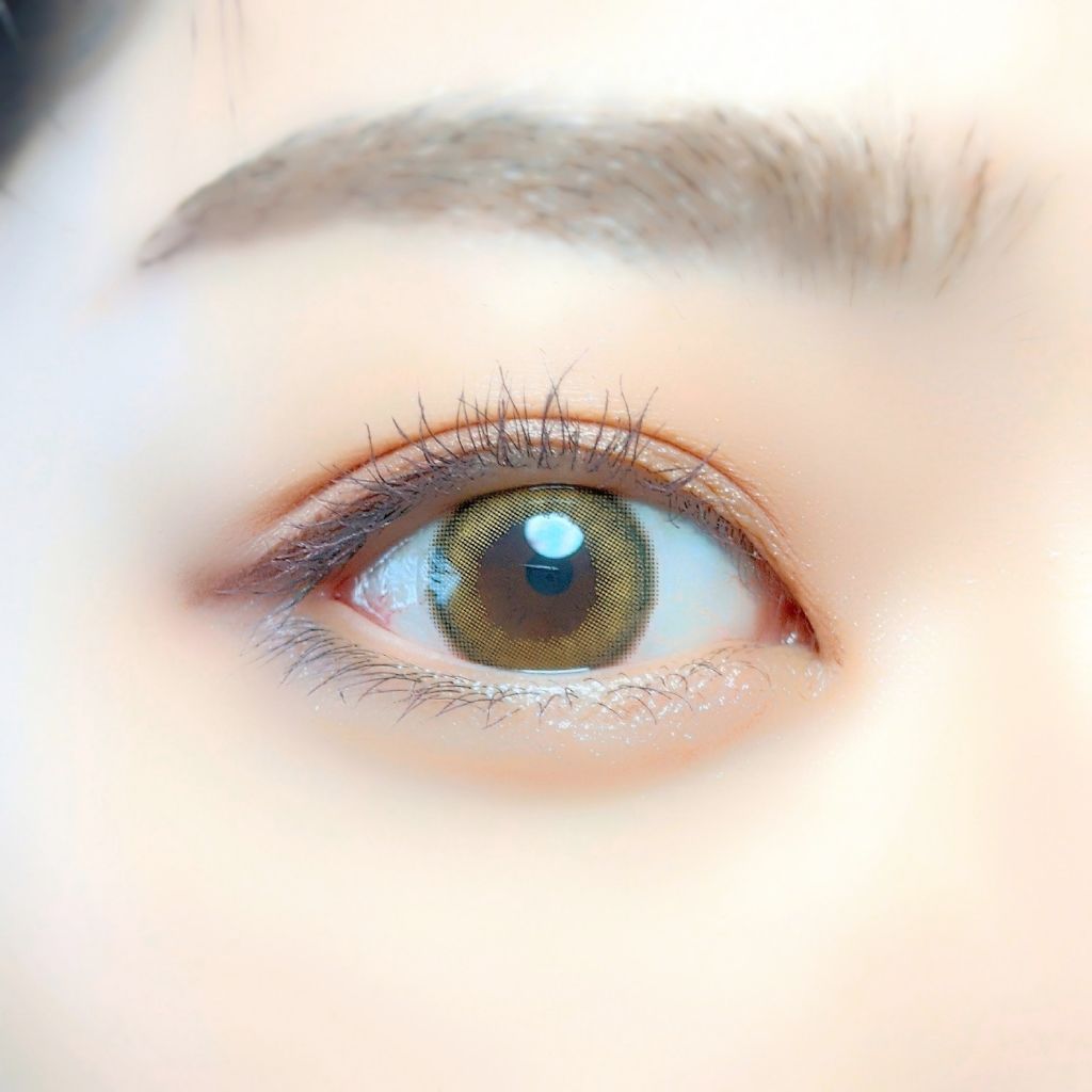 プリズム エアー シャドウ/CLIO/単色アイシャドウを使ったクチコミ（1枚目）