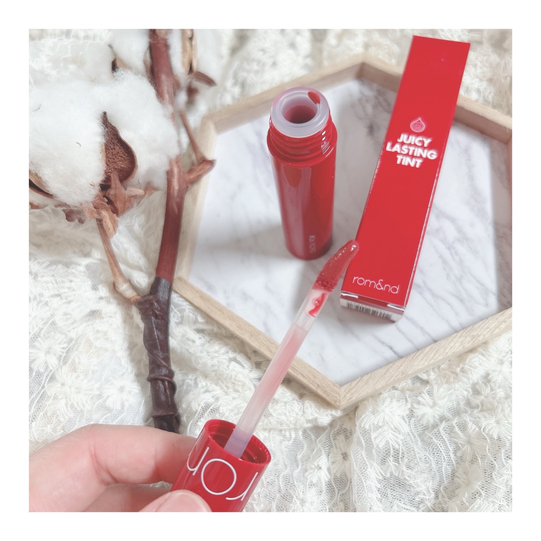 ジューシーラスティングティント 06 フィグフィグ(FIGFIG)/rom&nd/リップティントを使ったクチコミ（2枚目）