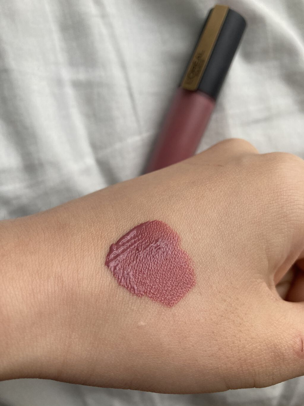 ルージュシグネチャー /ロレアル パリ/リップグロスを使ったクチコミ（2枚目）