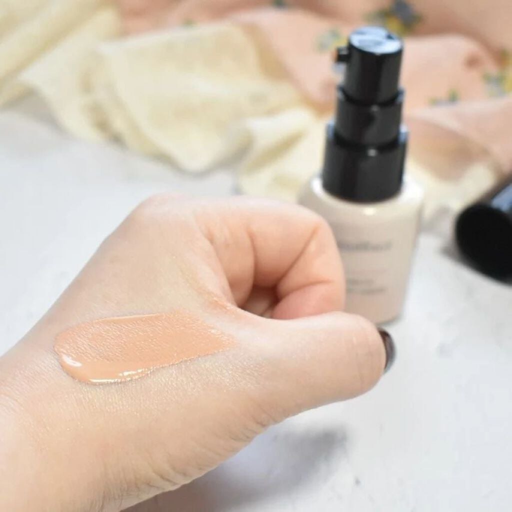 ドラマティックエッセンスリキッド/マキアージュ/リキッドファンデーションを使ったクチコミ(5枚目)