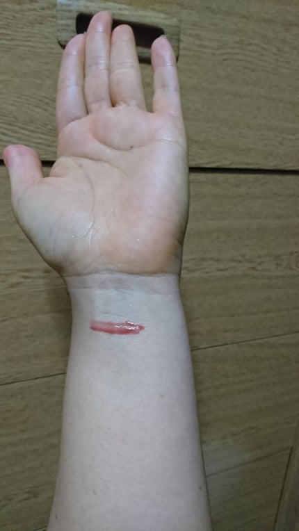 フロウレス リップ グロス/SUQQU/リップグロスを使ったクチコミ(2枚目)