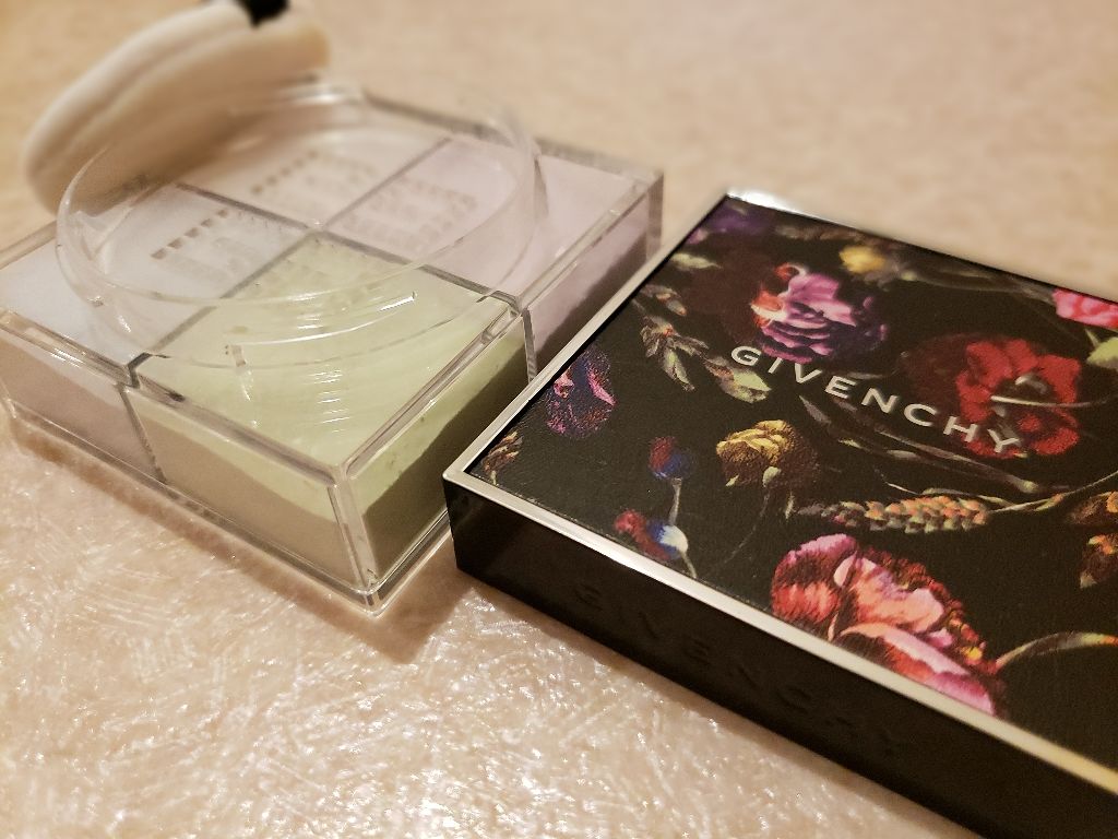 プリズム・リーブル/GIVENCHY/ルースパウダーを使ったクチコミ（1枚目）