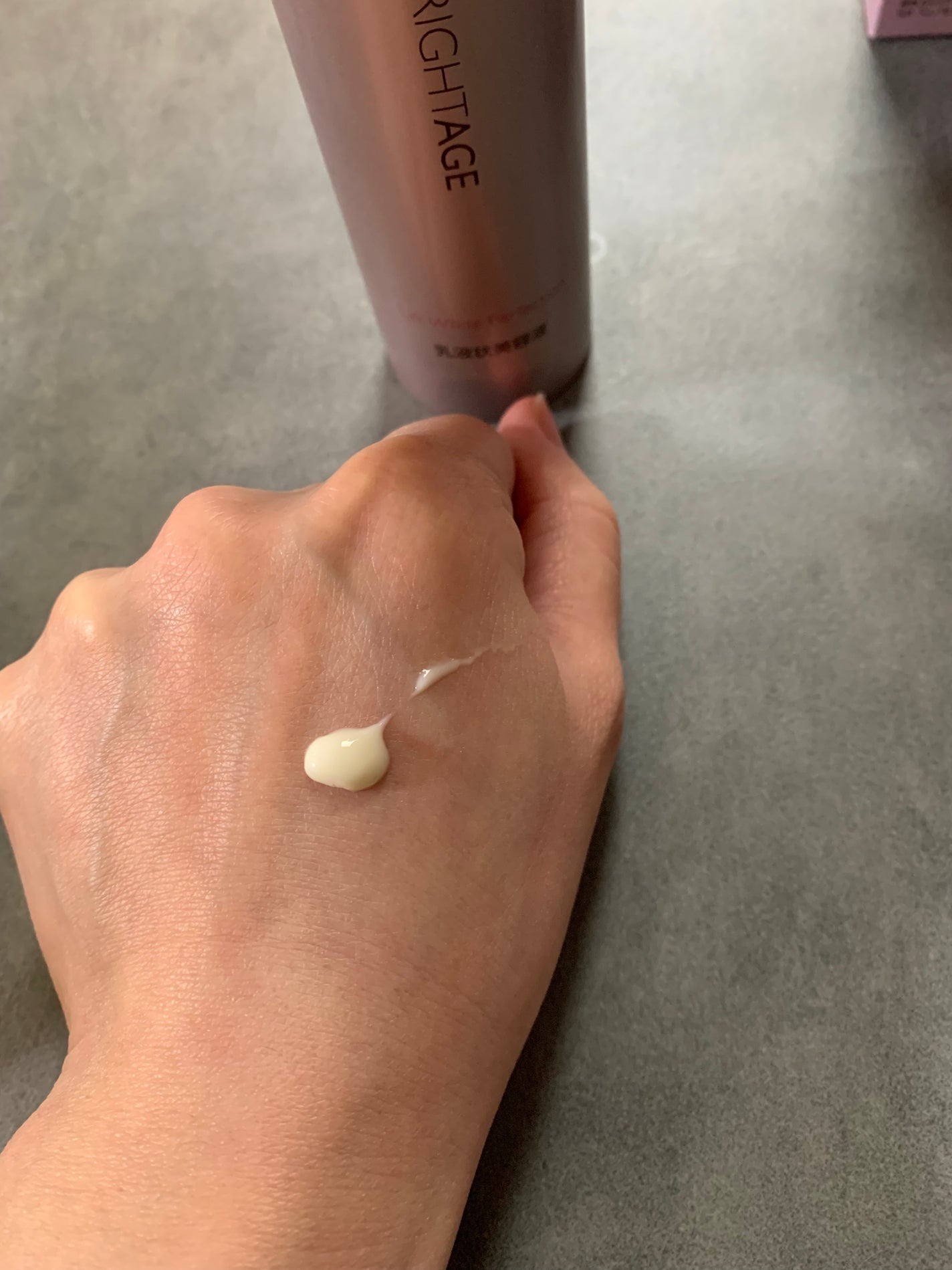 リフトホワイト パーフェクション/BRIGHTAGE/美容液を使ったクチコミ(2枚目)